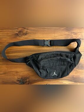 Jordan Sling Waist Pack in Black Cement